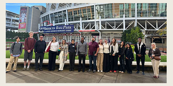 Miami University students participating in Arts in Action: Cincy Spotlight – Career Trek Trip